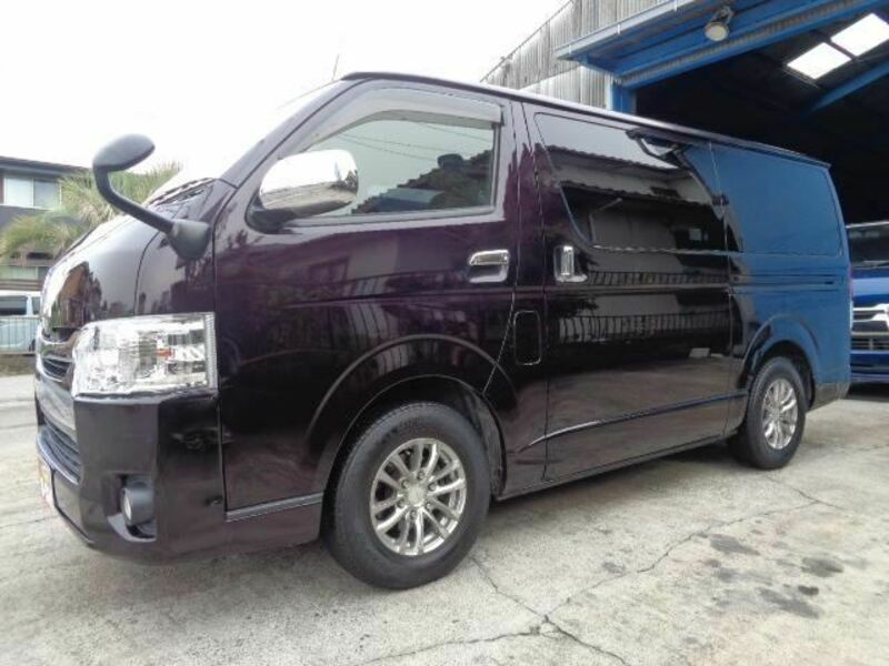 HIACE VAN-3