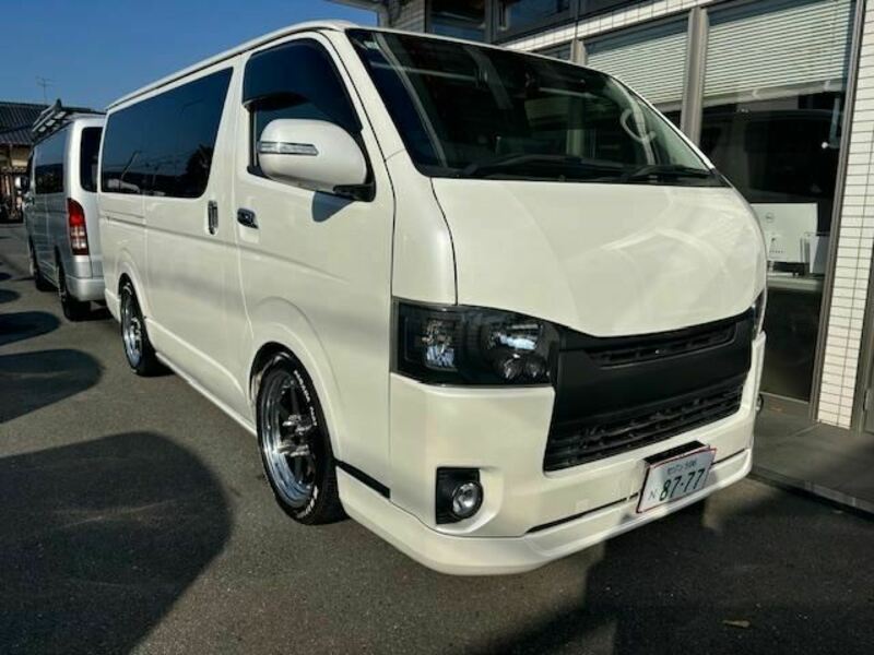 HIACE VAN