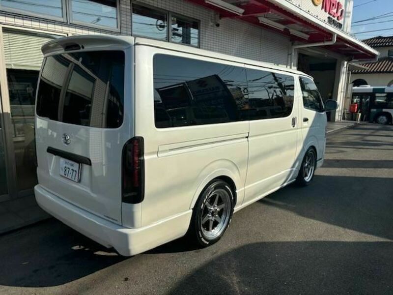 HIACE VAN-2