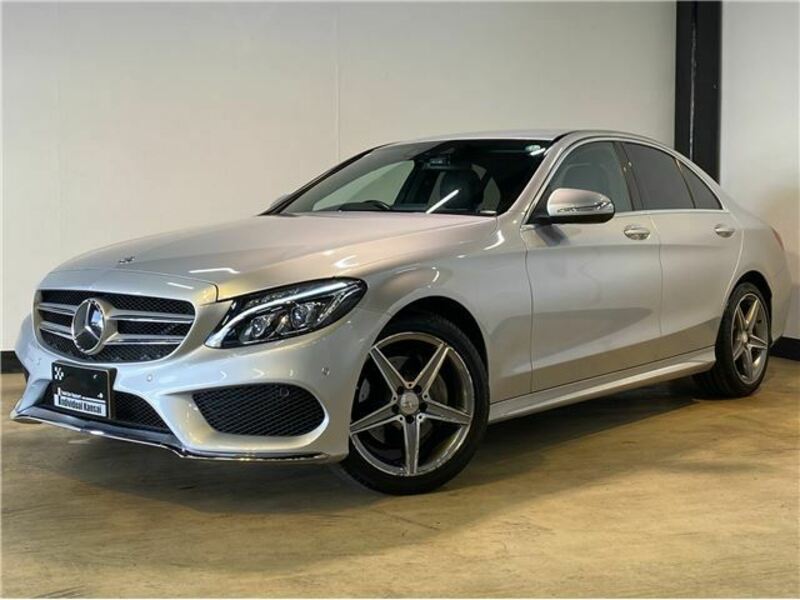 MERCEDES-BENZ　C-CLASS