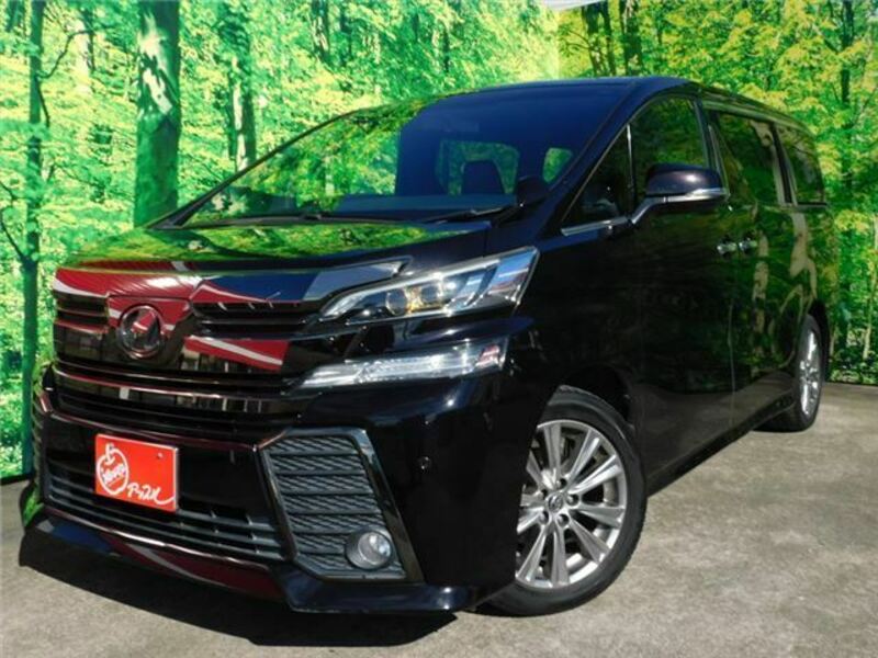 TOYOTA　VELLFIRE