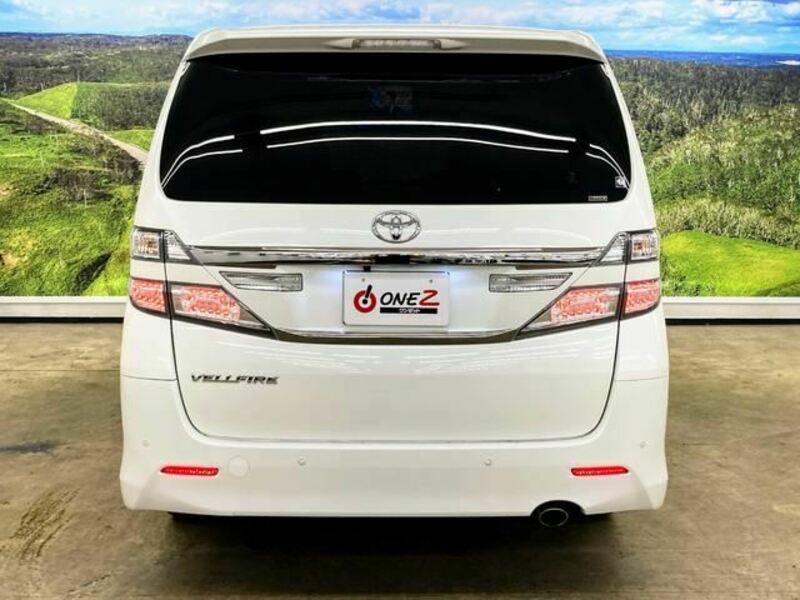 VELLFIRE-14