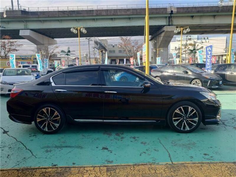 ACCORD HYBRID-39