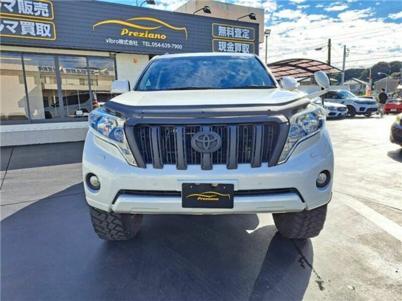 LAND CRUISER PRADO-1