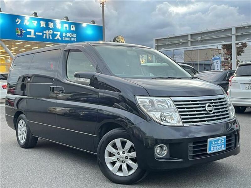 NISSAN　ELGRAND