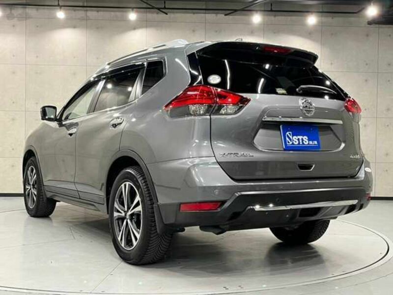 X-TRAIL-7