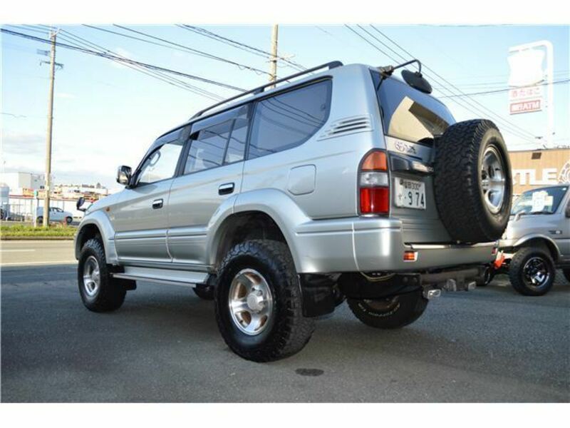 LAND CRUISER PRADO-5