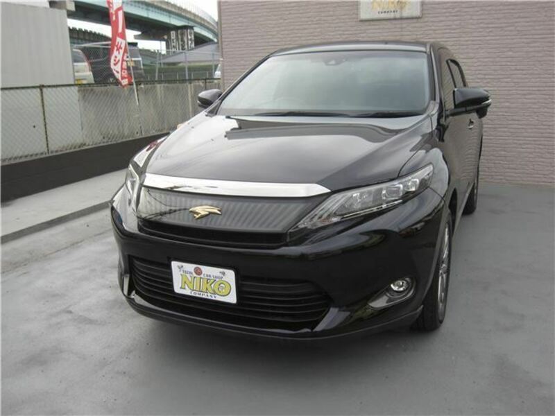 TOYOTA　HARRIER