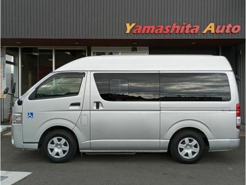 HIACE VAN-3