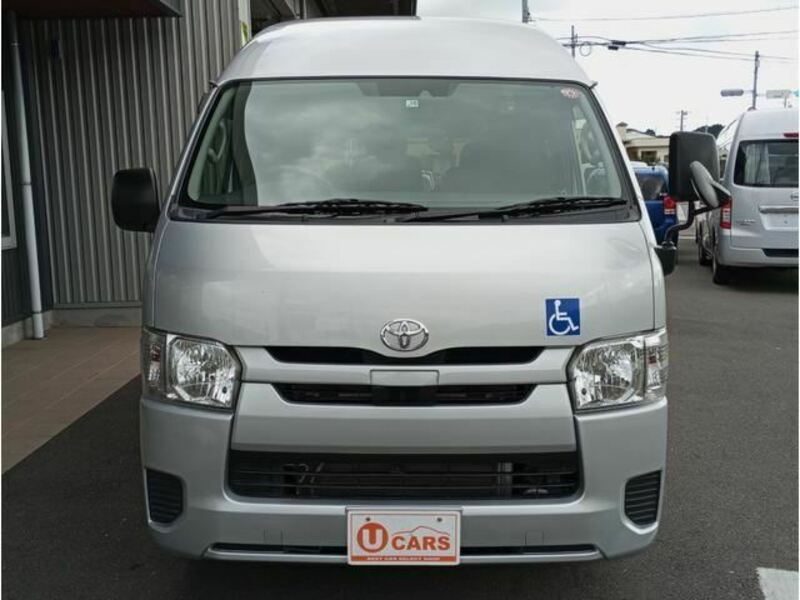 HIACE VAN-9