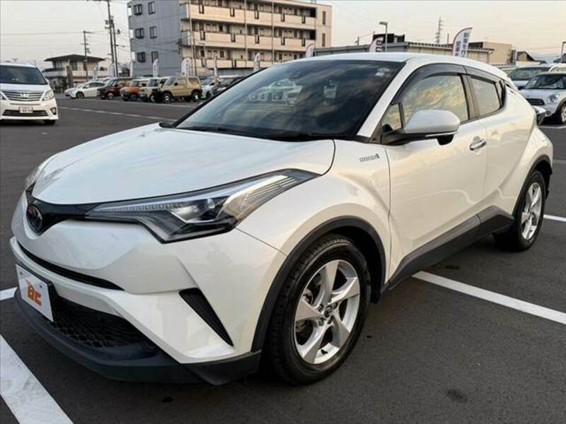 C-HR-8