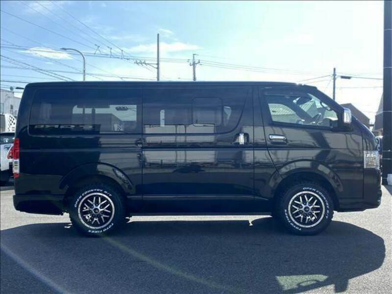 HIACE VAN-12