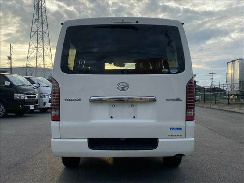 HIACE VAN-2