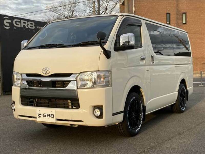 HIACE VAN-11