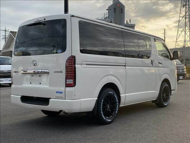 HIACE VAN-14