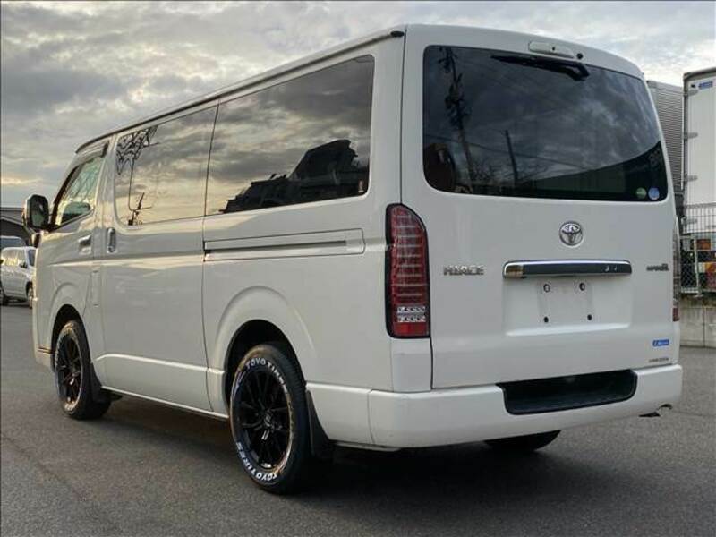 HIACE VAN-15