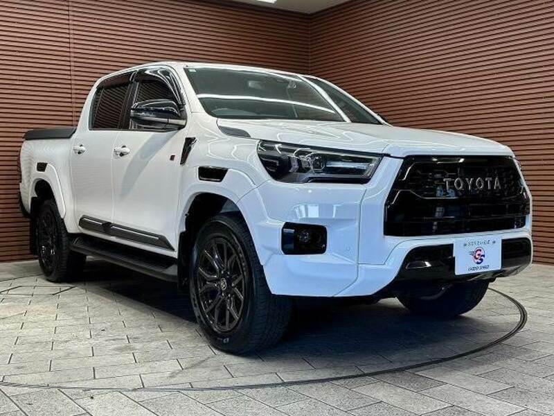 HILUX-14