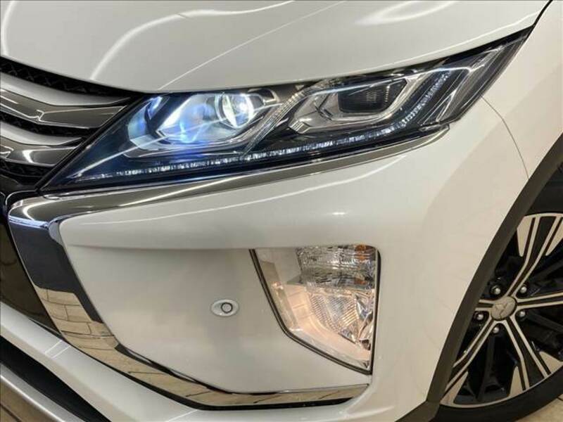 ECLIPSE CROSS-19