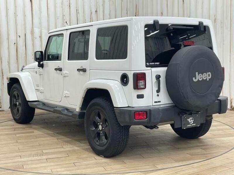 JEEP WRANGLER-16