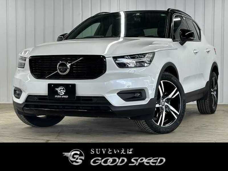 VOLVO　XC40