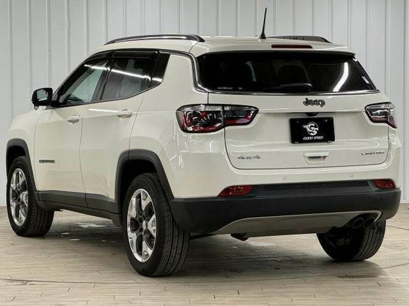 JEEP COMPASS-15