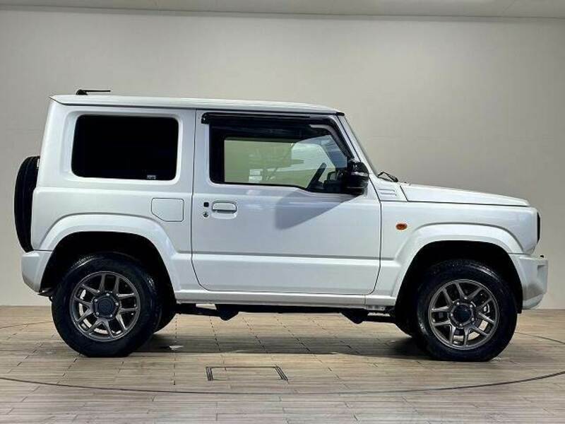 JIMNY-16