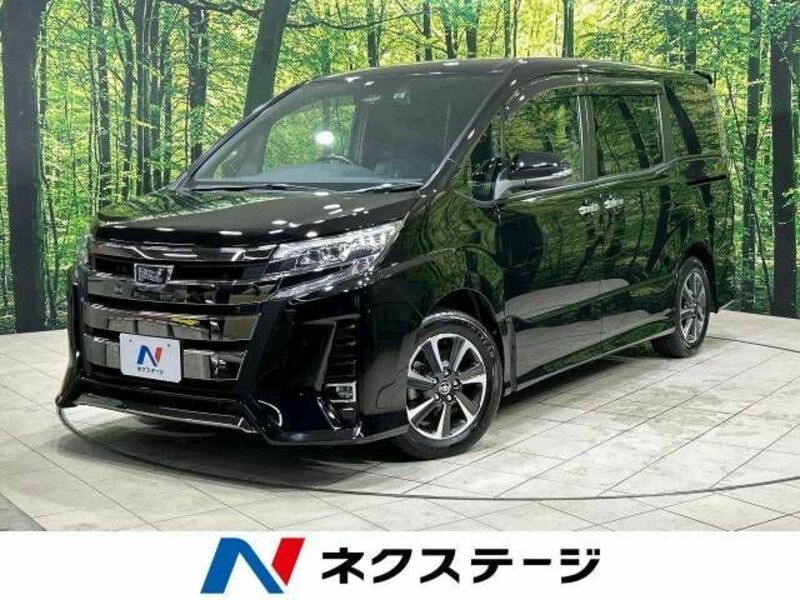 TOYOTA　NOAH