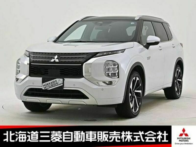 MITSUBISHI　OUTLANDER PHEV