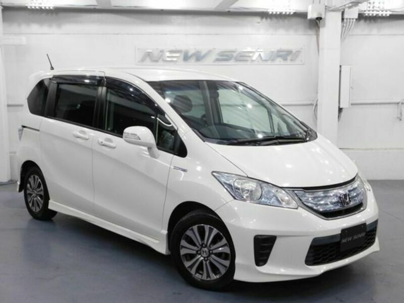 HONDA　FREED HYBRID