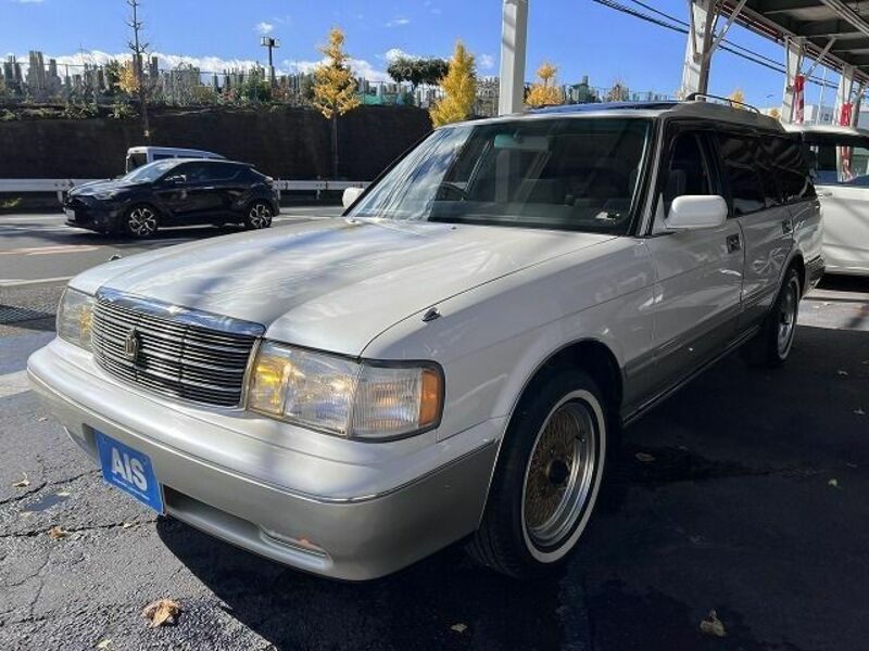 TOYOTA CROWN WAGON