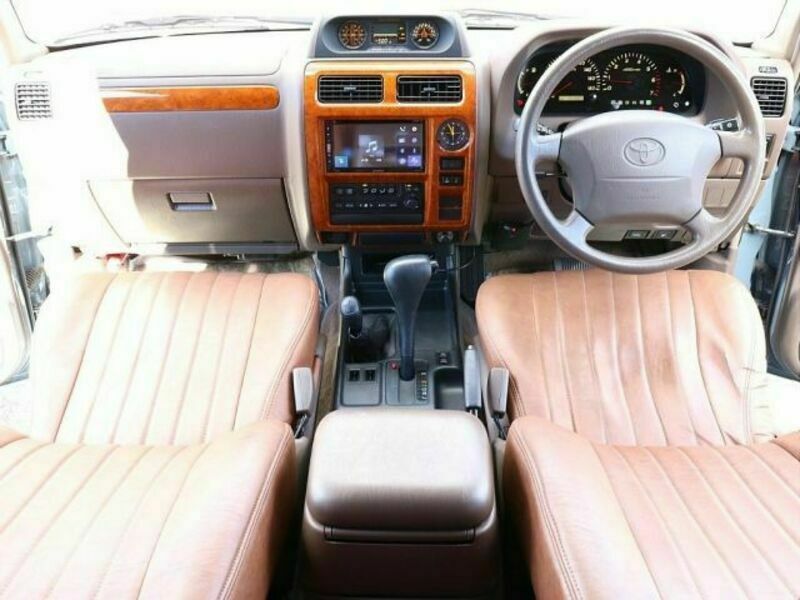 LAND CRUISER PRADO-1