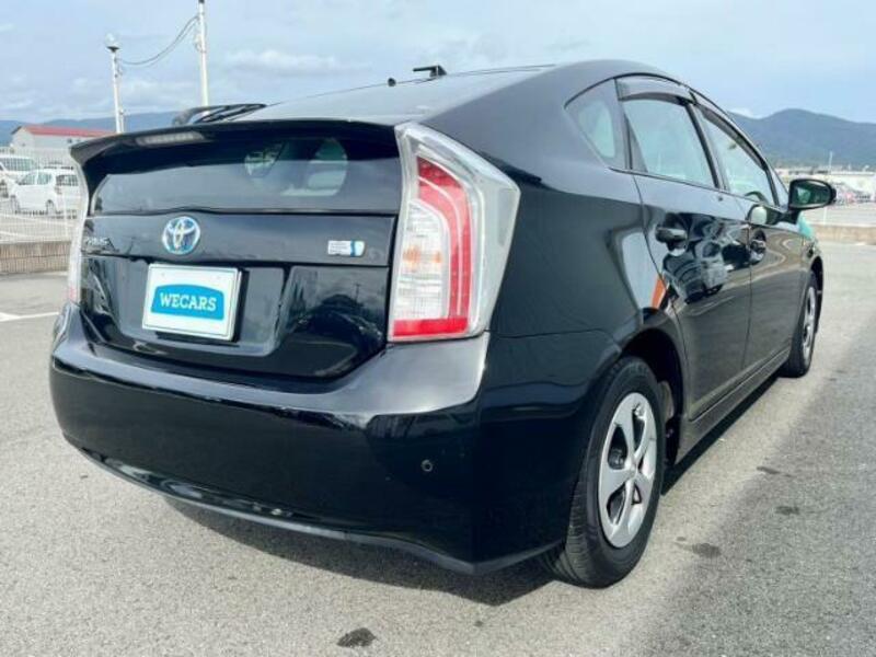 PRIUS-2