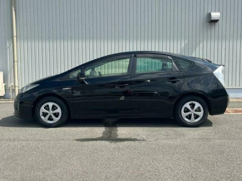 PRIUS-1