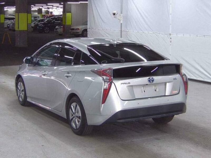 PRIUS-1