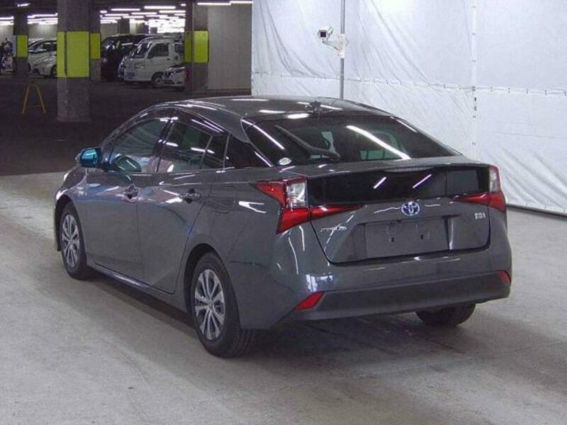 PRIUS-1