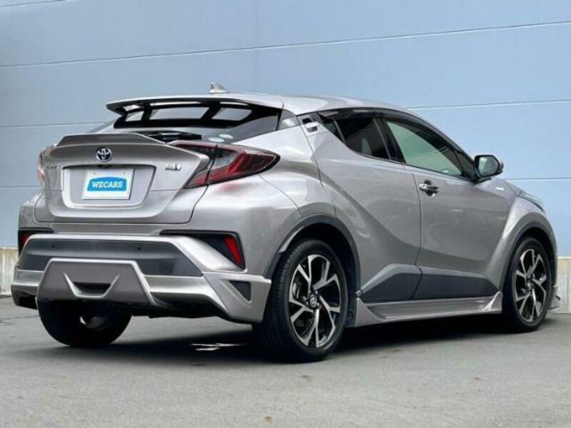 C-HR-2