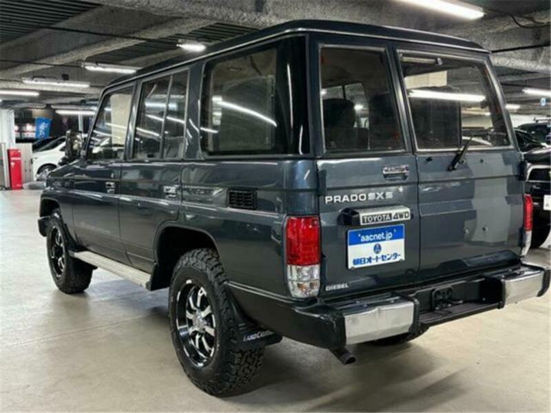 LAND CRUISER PRADO-5