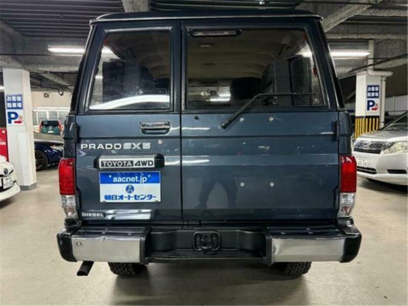 LAND CRUISER PRADO-2