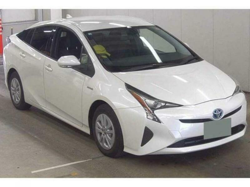 PRIUS-4