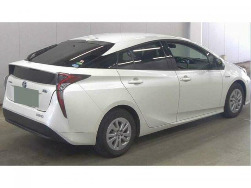 PRIUS-3