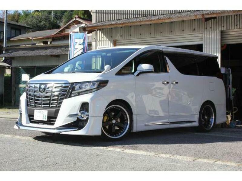 TOYOTA　ALPHARD