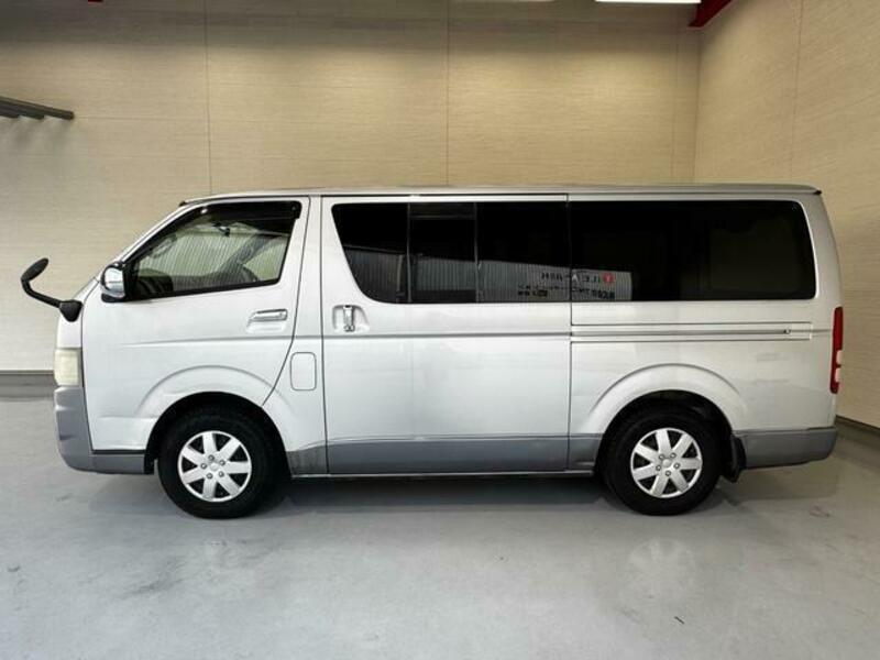 HIACE VAN-7