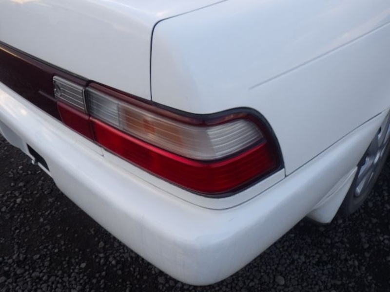 COROLLA-42