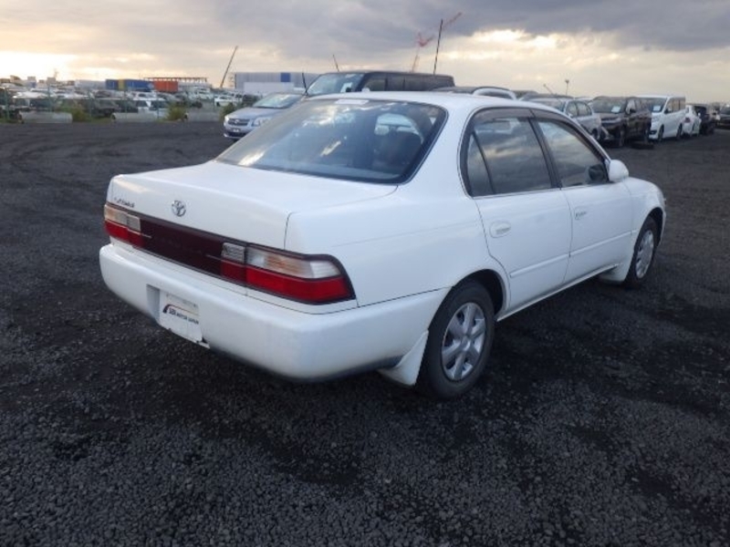COROLLA-4