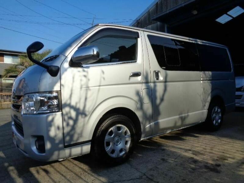 HIACE VAN-3