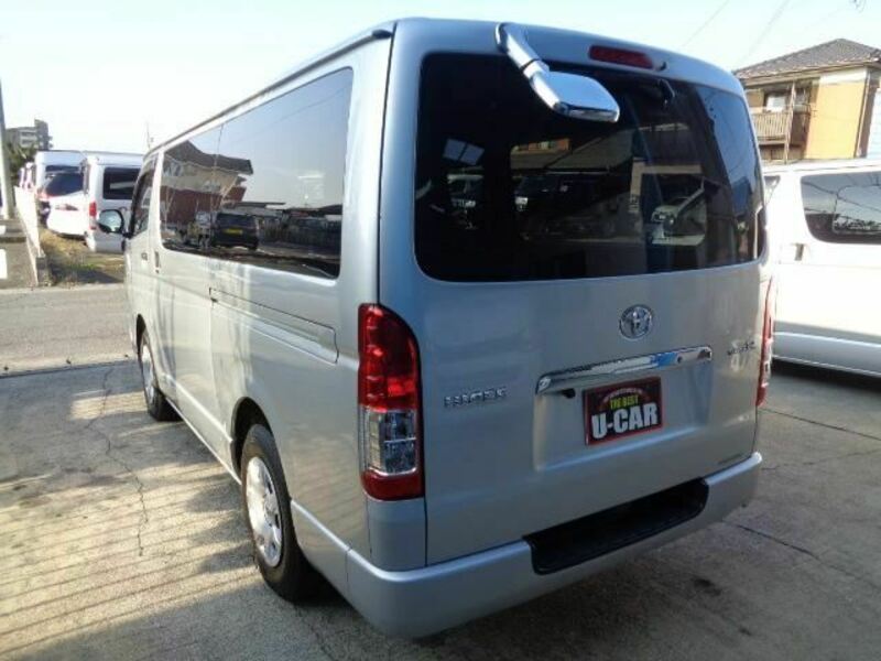 HIACE VAN-6