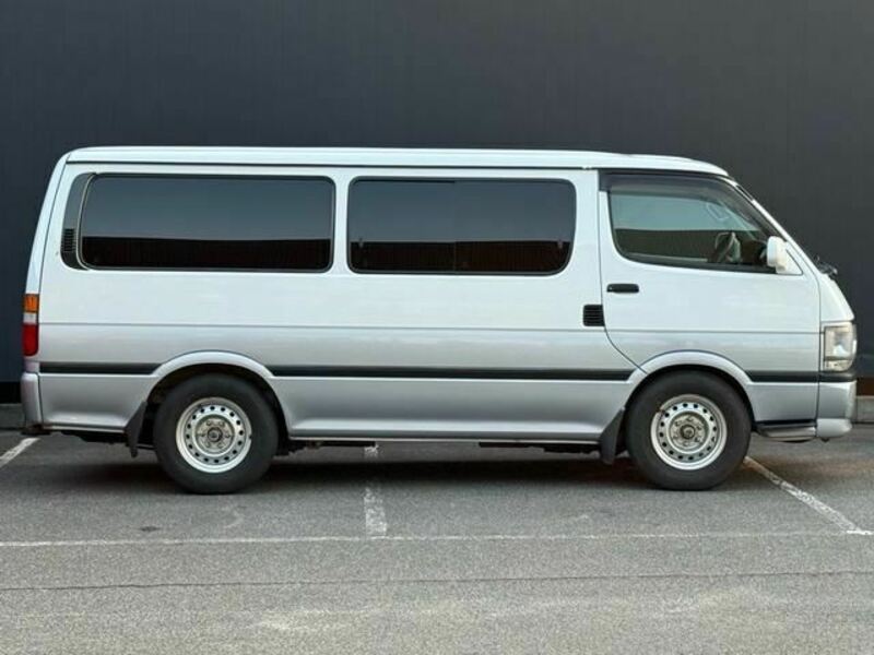 HIACE VAN-3