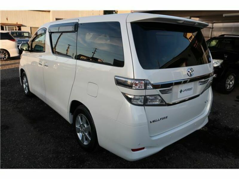 VELLFIRE-36