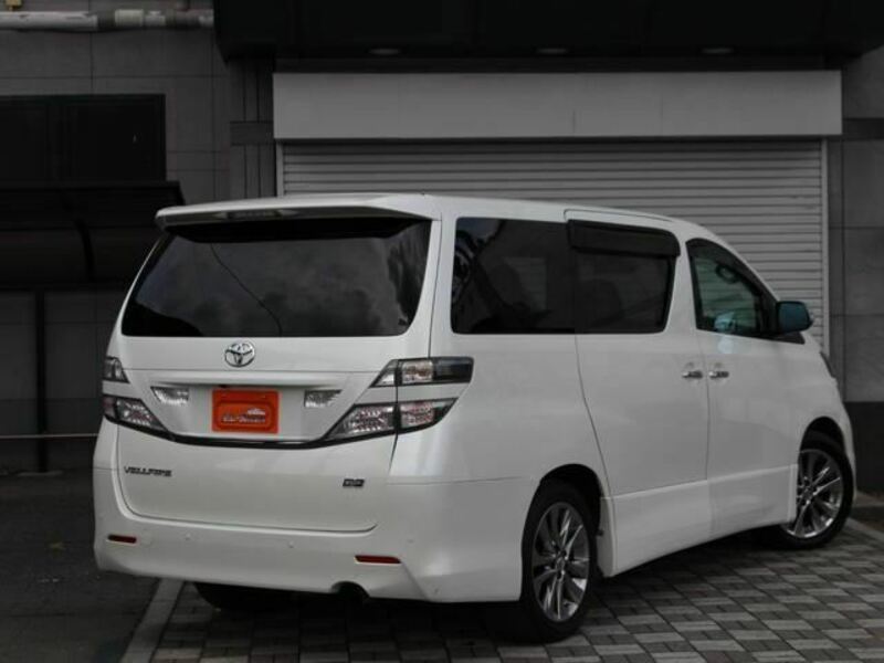 VELLFIRE-21