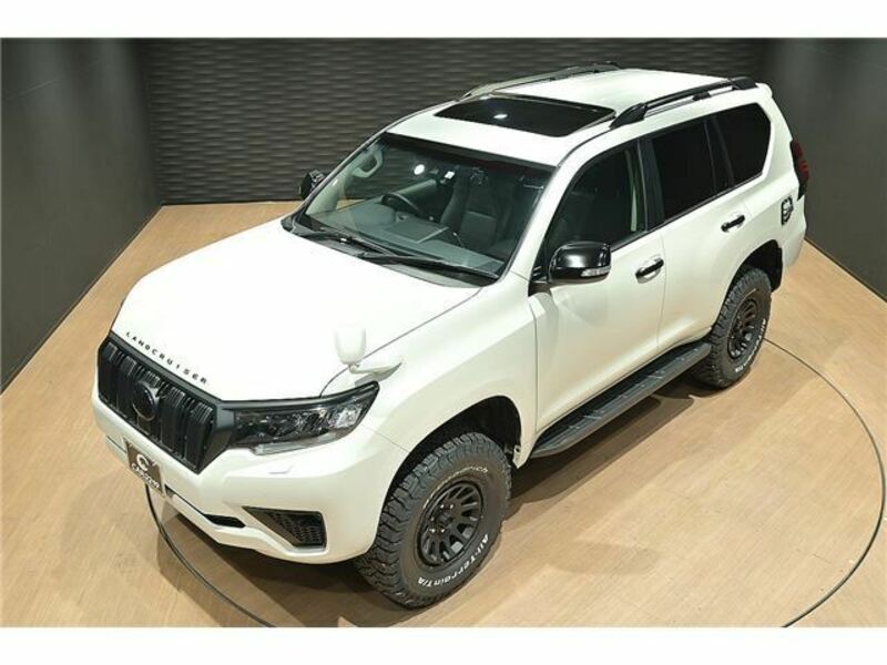 LAND CRUISER PRADO-6